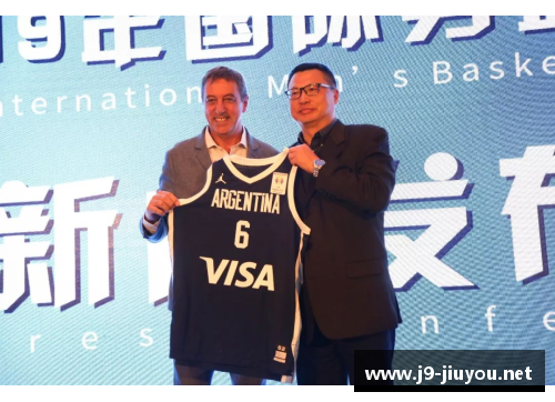 NBA球员亲影合集：球场外的耀眼风采